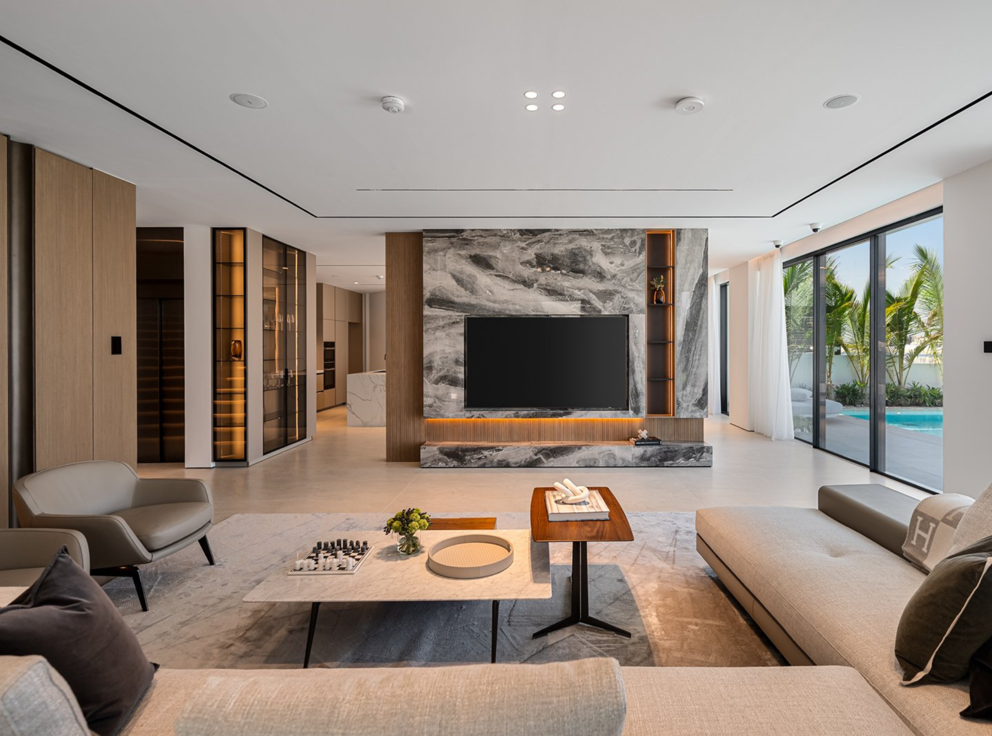 Luxury Apartment 2